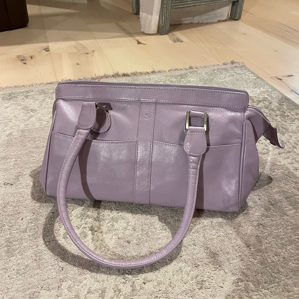 Lavender leather handbag by Piel